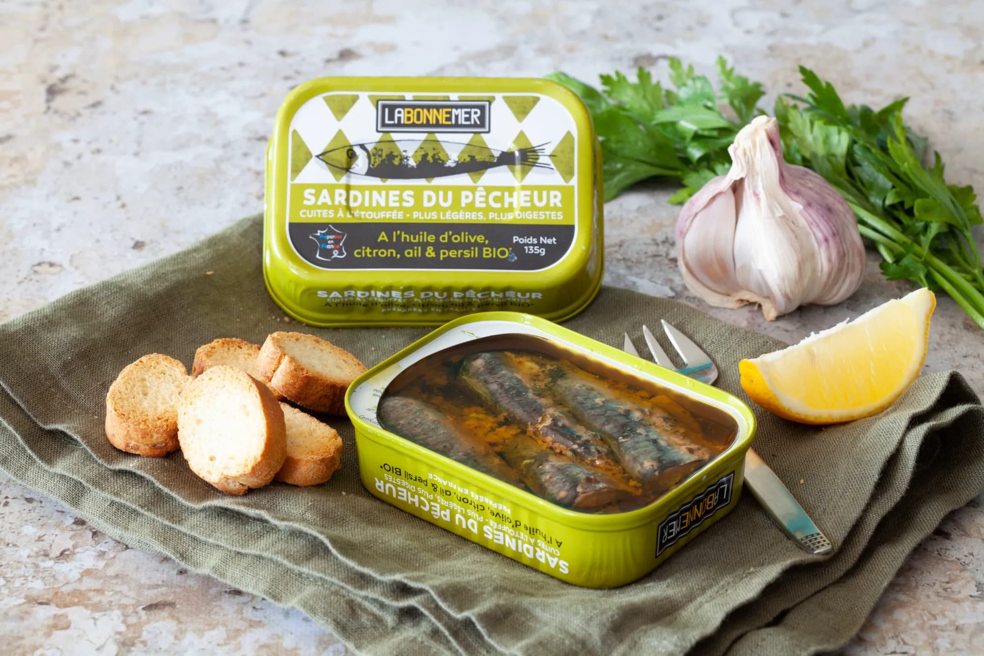 Sardines du Pêcheur à l'huile d'olive, citron, ail et persil Bio — 135 g — La Bonne Mer