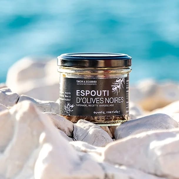Espouti d'olives noires